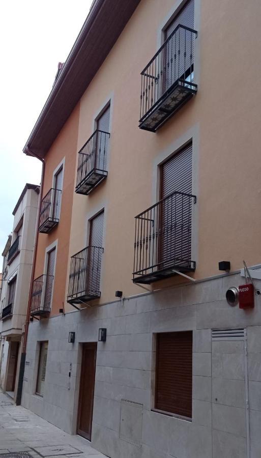 Hotel - Hostel Atuvera Santo Domingo De La Calzada Dış mekan fotoğraf